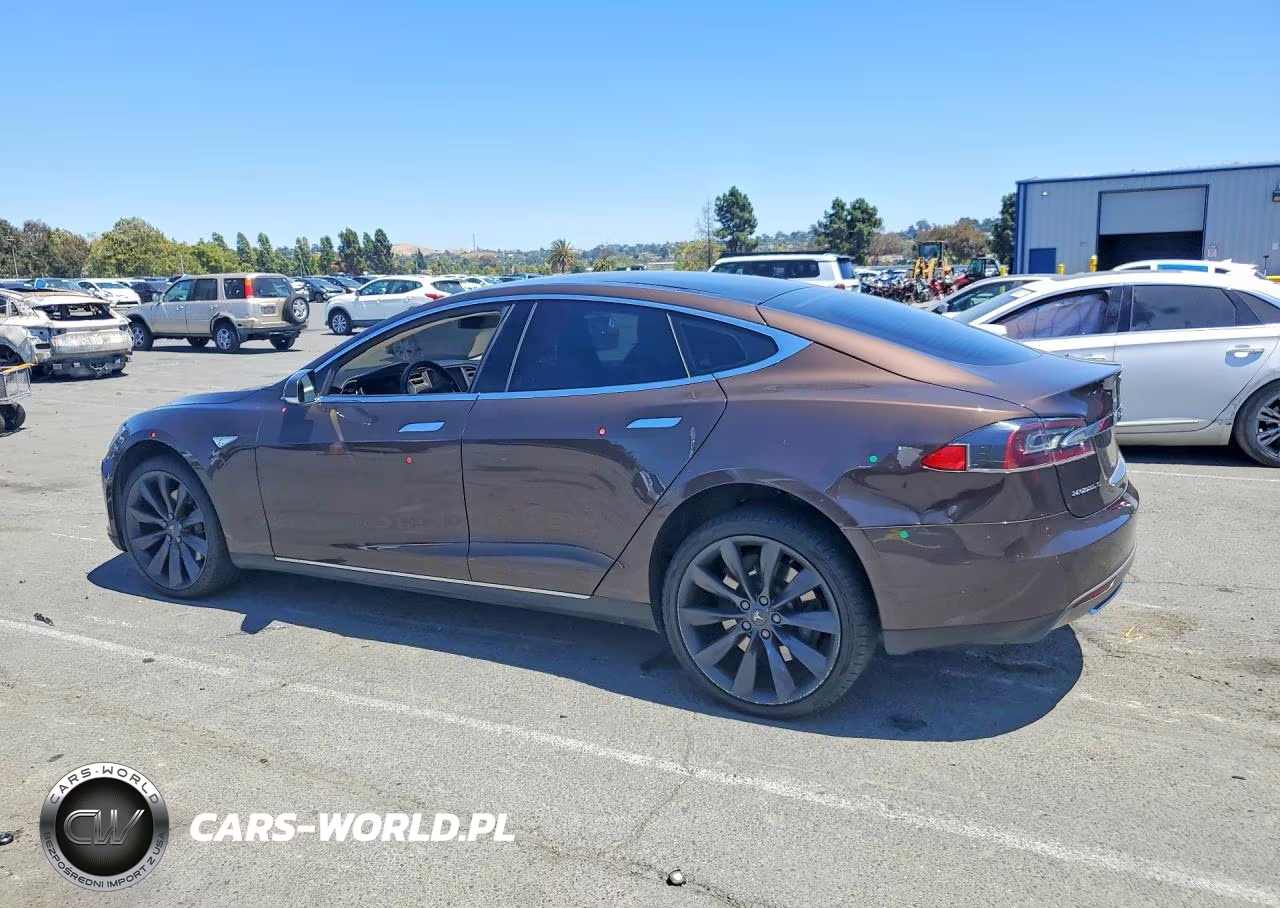 2014 Tesla Model S VIN:5YJSA1H15EFP50303 - 2