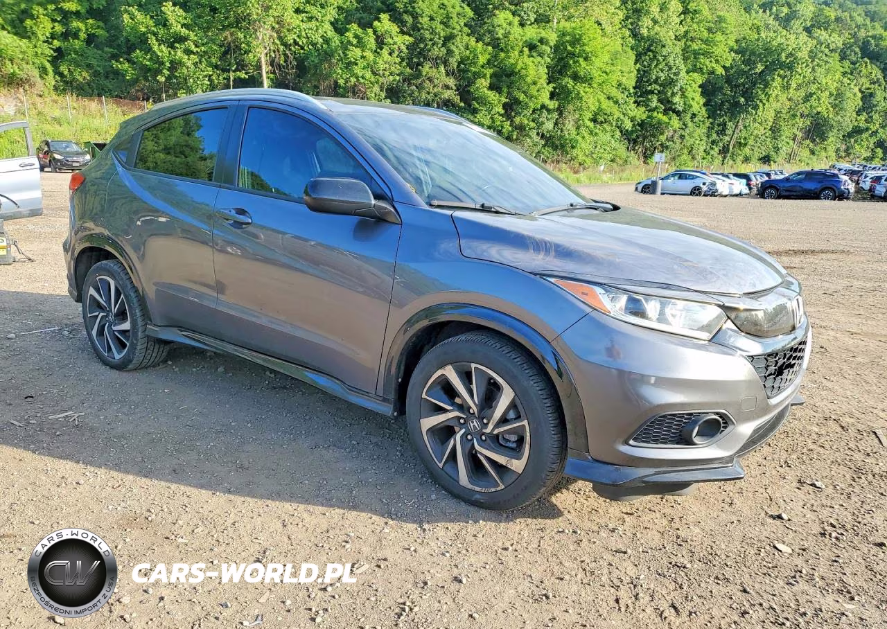 2019 Honda Hr-V Sport VIN:3CZRU6H15KG717725 - 4