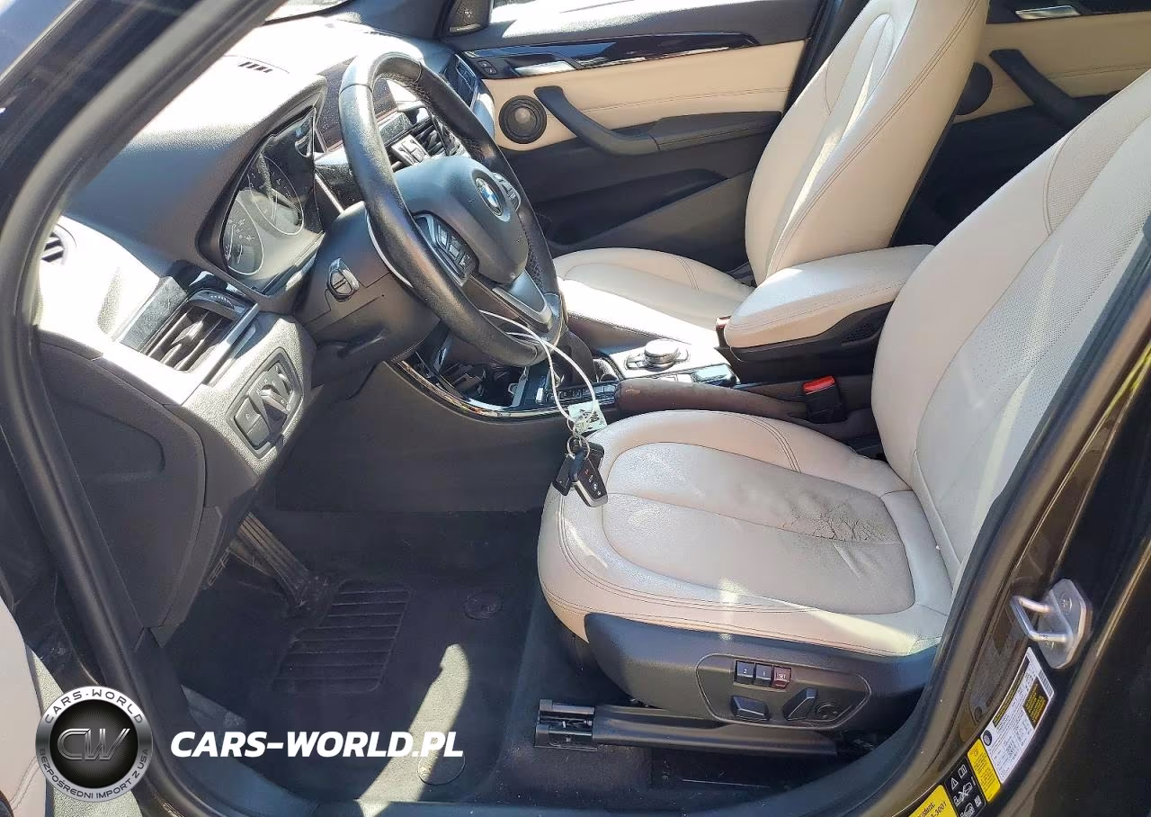 2016 BMW X1 xDrive28I VIN:WBXHT3C38G5E51262 - 7