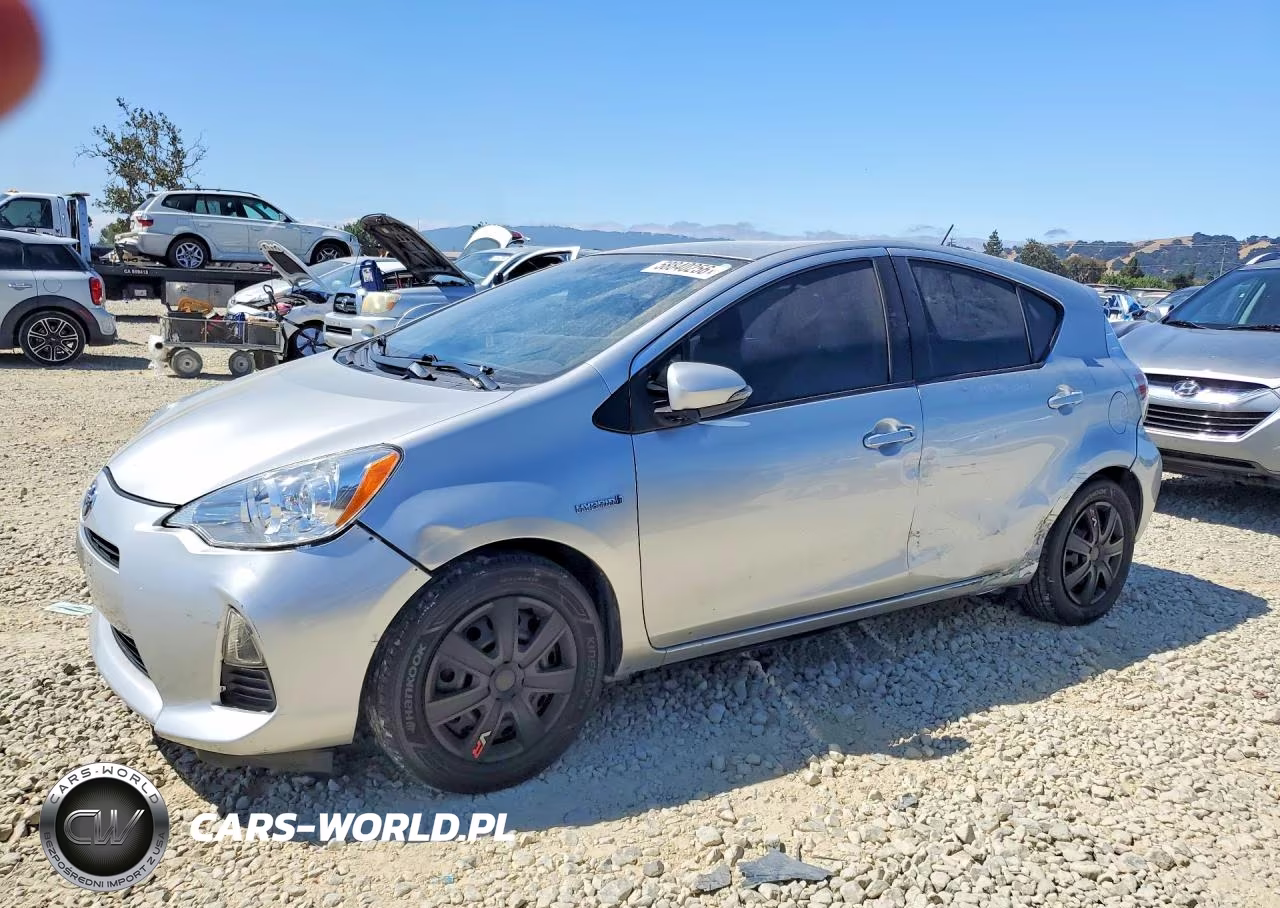 2014 Toyota Prius C One