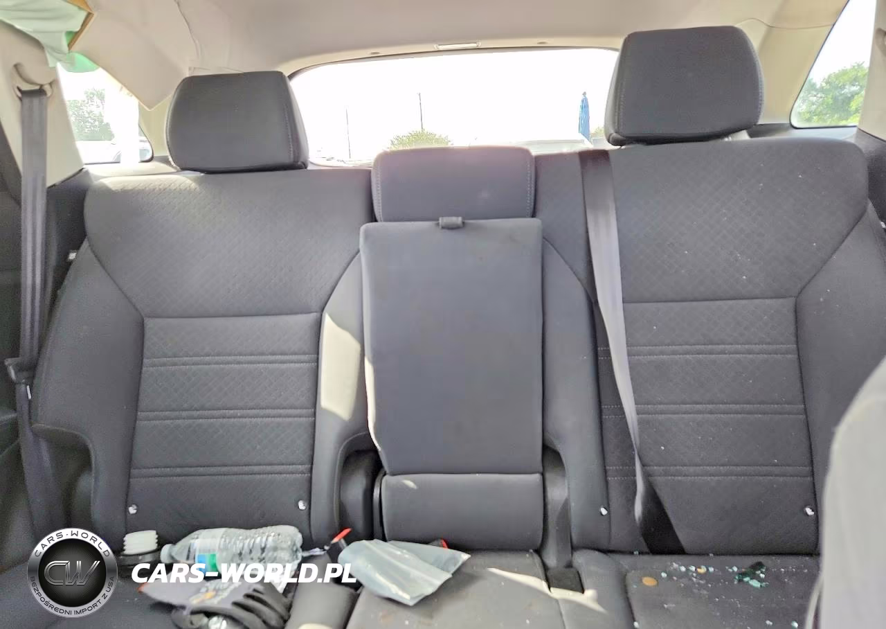 2017 Kia Sorento Lx VIN:5XYPG4A3XHG220617 - 10