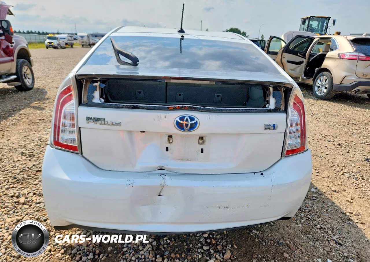 2013 Toyota Prius Five VIN:JTDKN3DU1D5610264 - 6