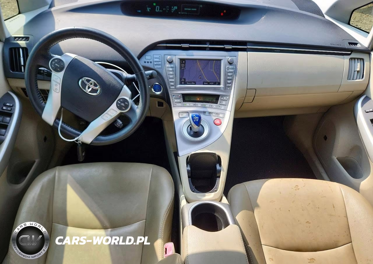 2013 Toyota Prius Five VIN:JTDKN3DU1D5610264 - 8