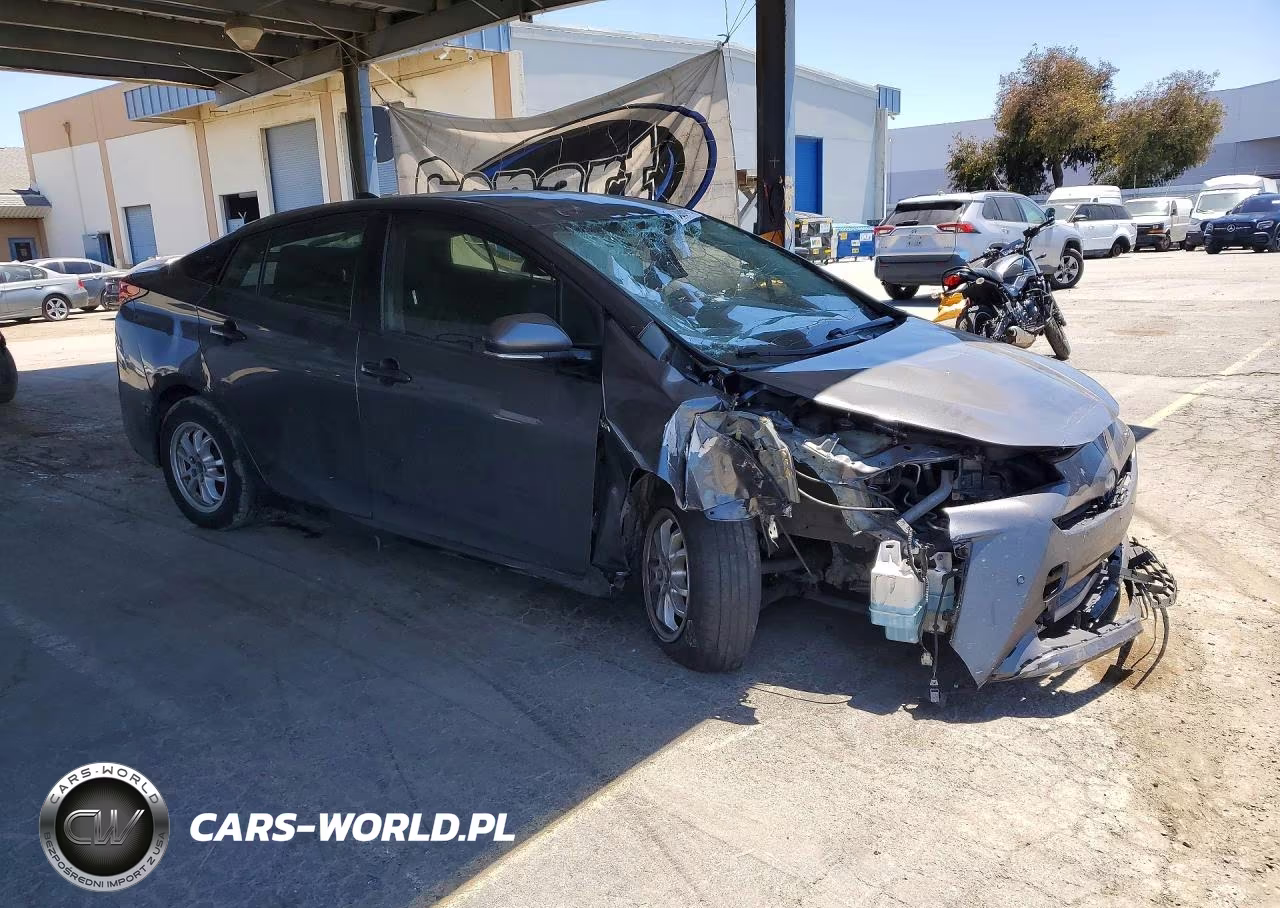 2020 Toyota Prius Le VIN:JTDKARFU0L3109159 - 4
