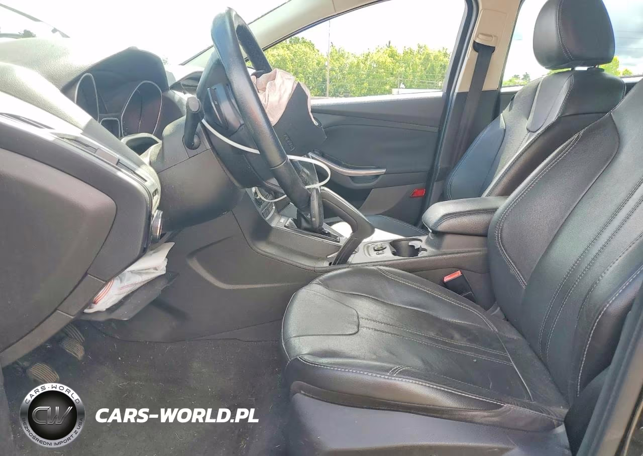 2013 Ford Focus Titanium VIN:1FADP3N21DL184917 - 7