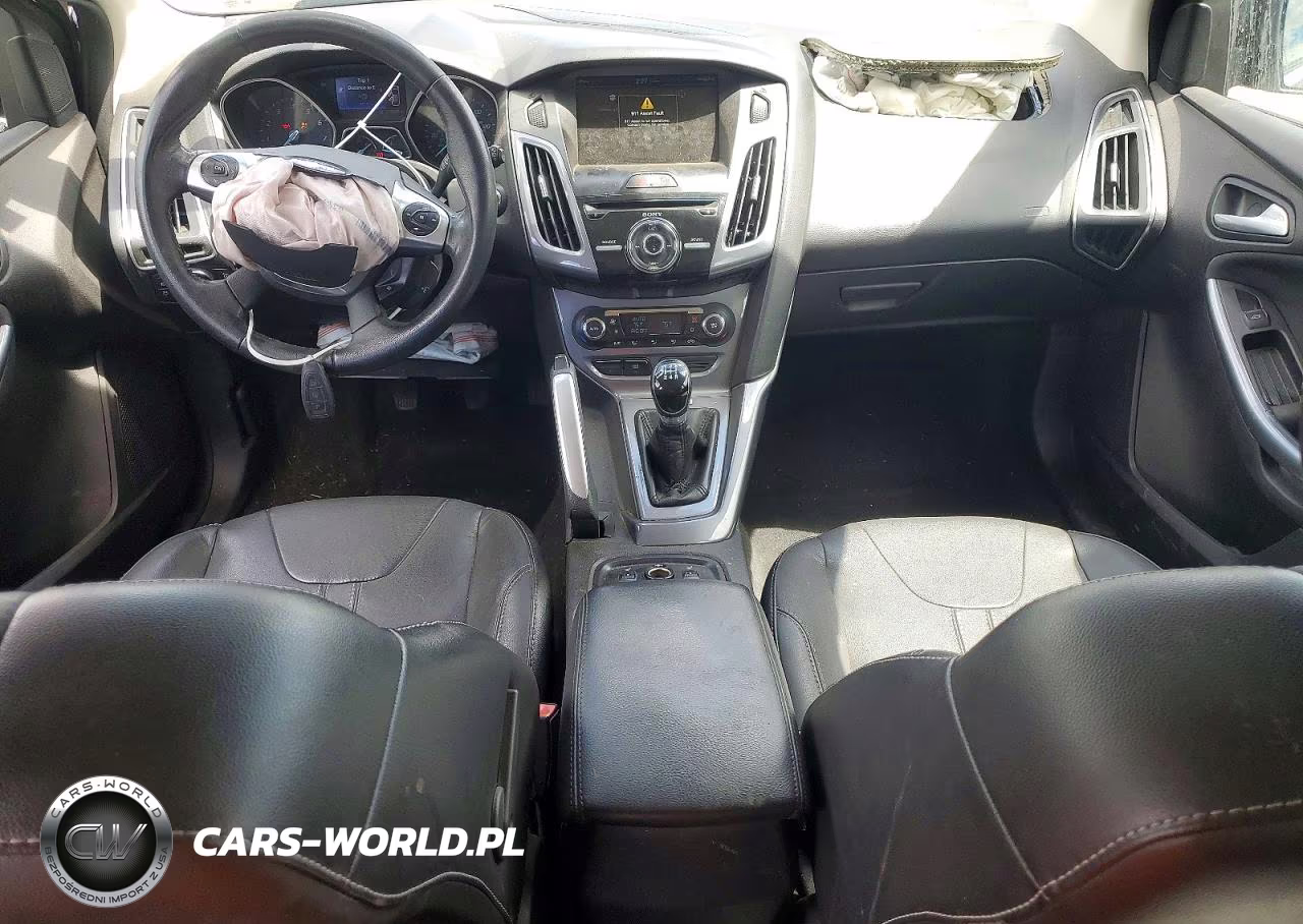 2013 Ford Focus Titanium VIN:1FADP3N21DL184917 - 8