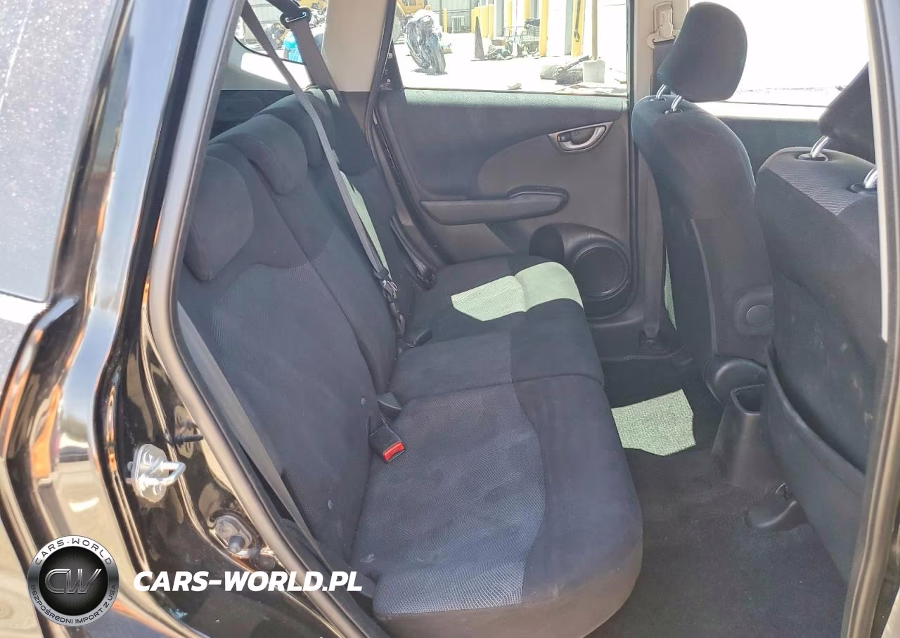 2009 Honda Fit Sport VIN:JHMGE88469S052092 - 11