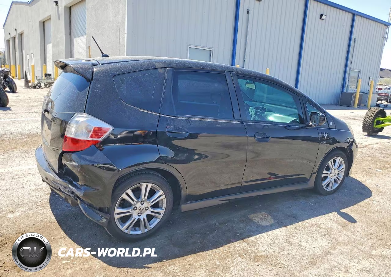 2009 Honda Fit Sport VIN:JHMGE88469S052092 - 3