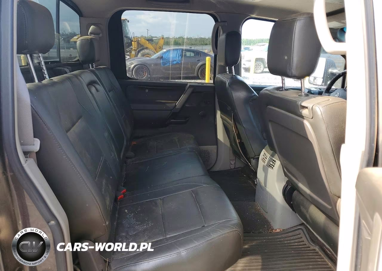 2004 Nissan Titan Xe VIN:1N6AA07B74N552464 - 10