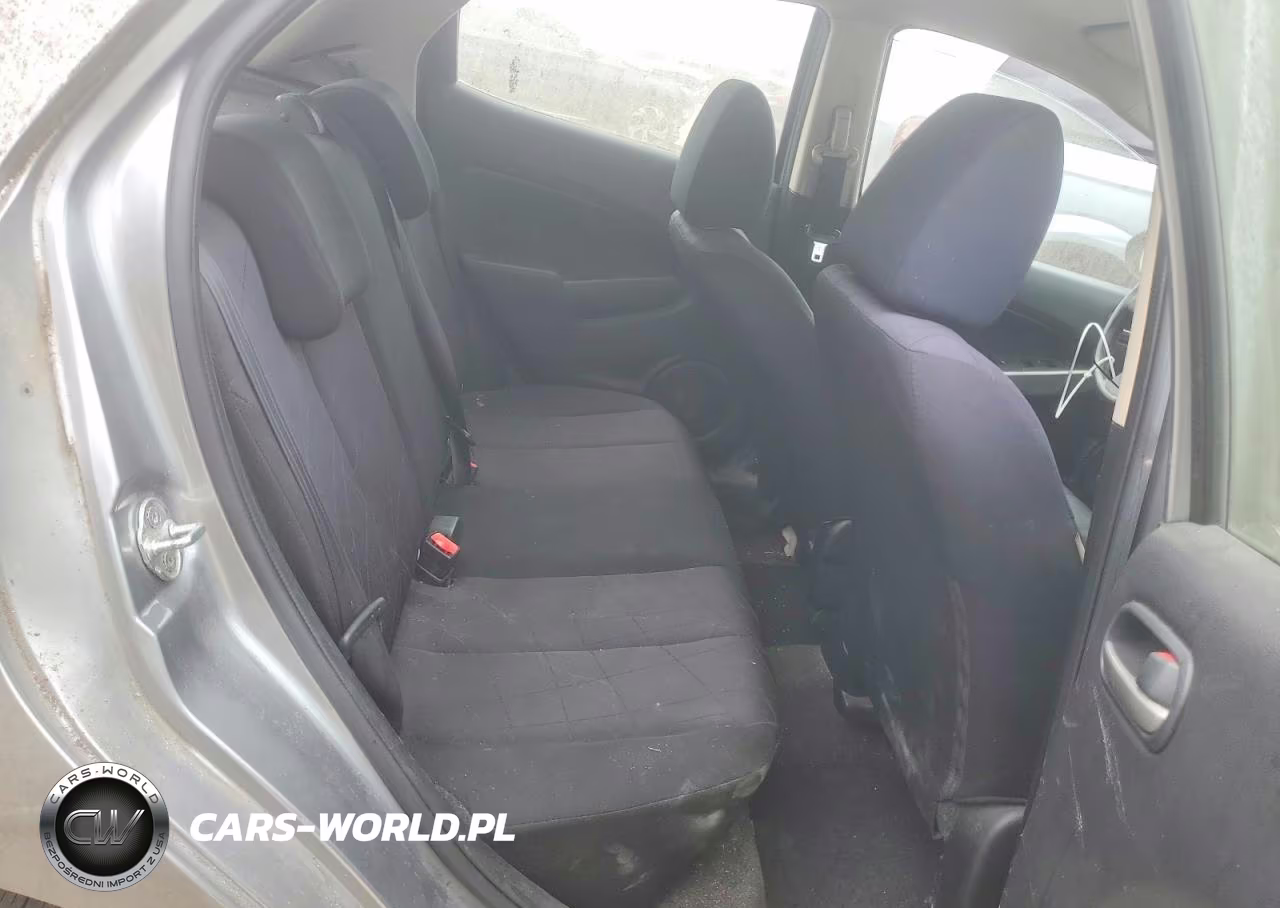 2014 Mazda Mazda2 Sport VIN:JM1DE1KY8E0174479 - 10