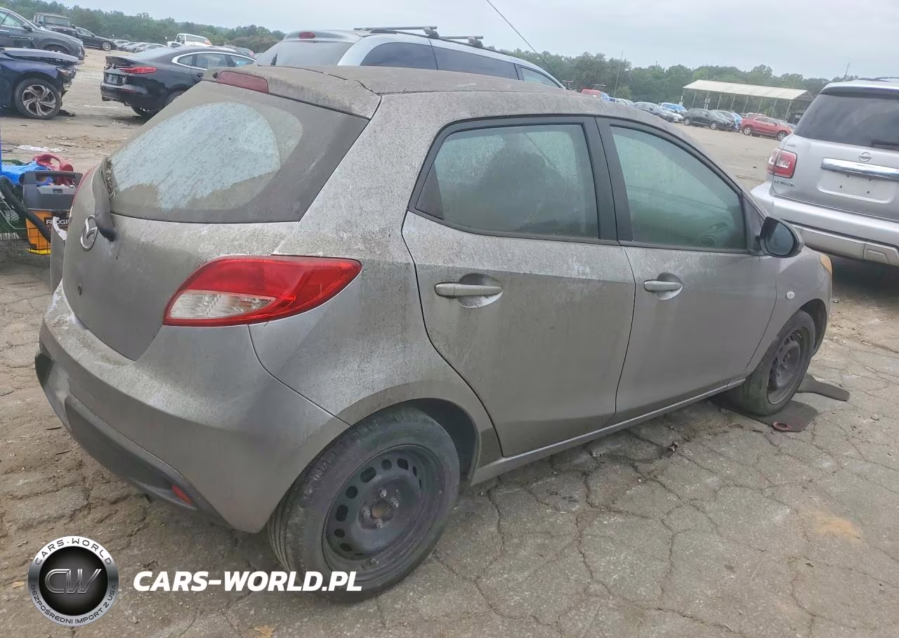 2014 Mazda Mazda2 Sport VIN:JM1DE1KY8E0174479 - 3