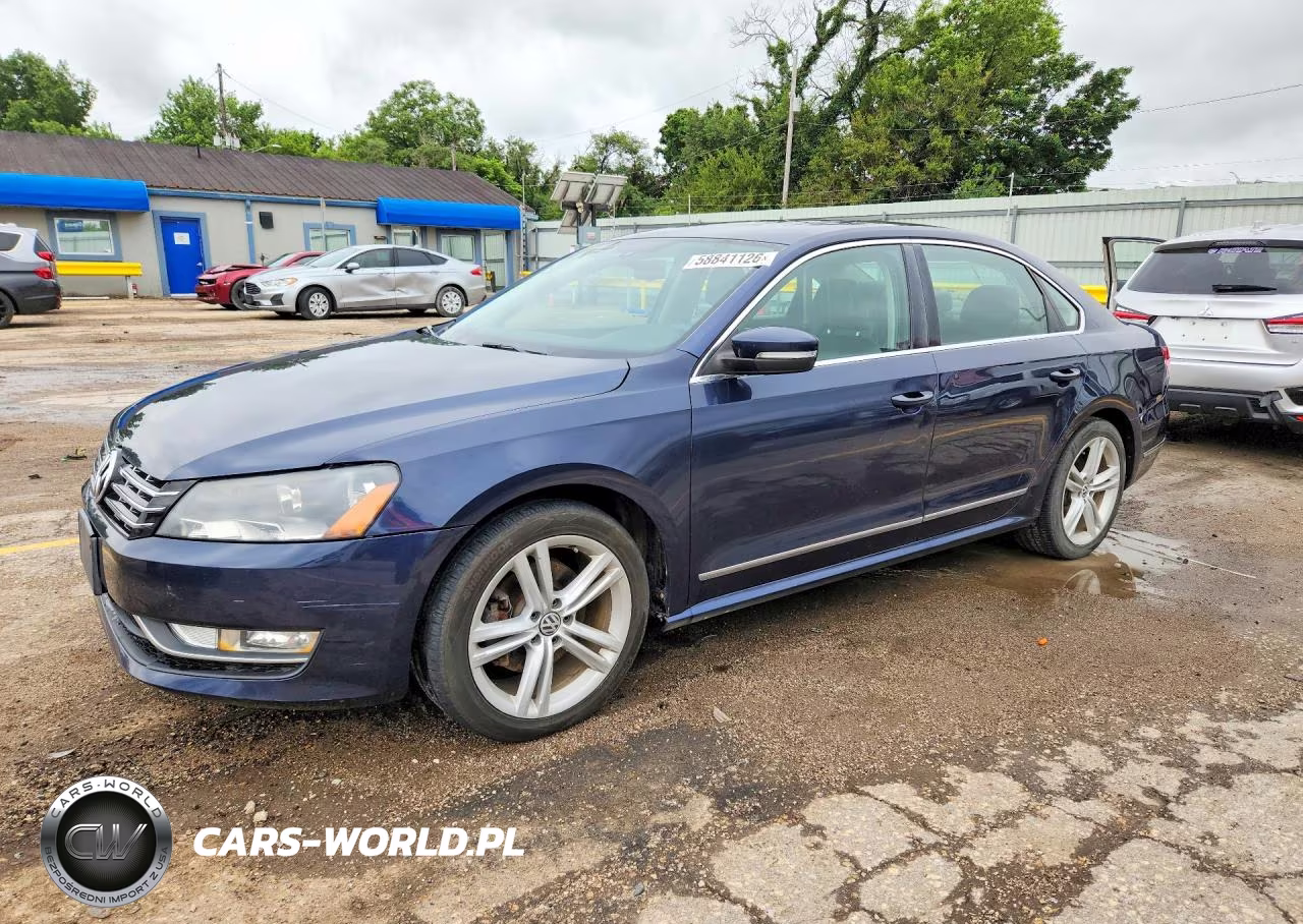 2014 Volkswagen Passat Sel – zdjęcie 1 z 12