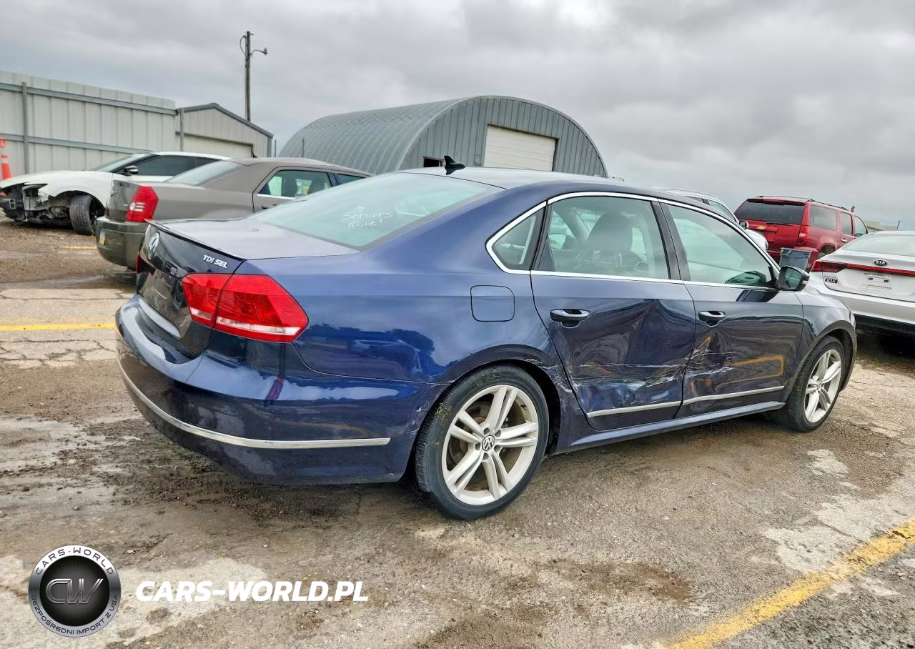 2014 Volkswagen Passat Sel VIN:1VWCN7A34EC048362 - 3