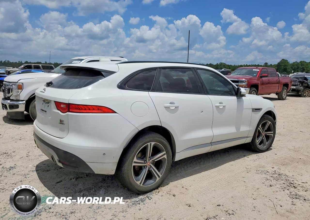 2018 Jaguar F-Pace S VIN:SADCM2FVXJA324234 - 3