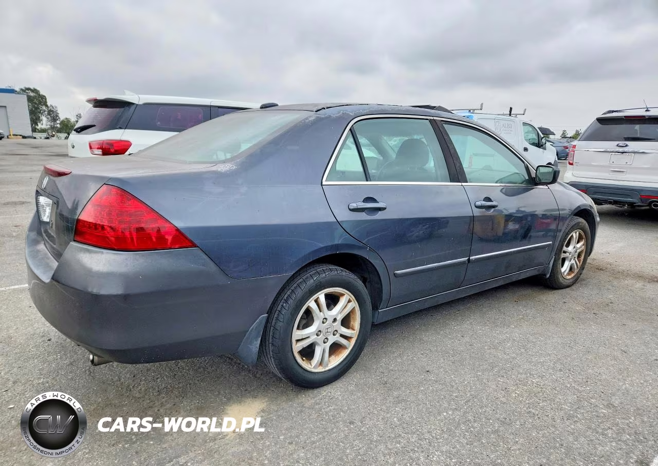 2007 Honda Accord Ex VIN:1HGCM56867A103165 - 3
