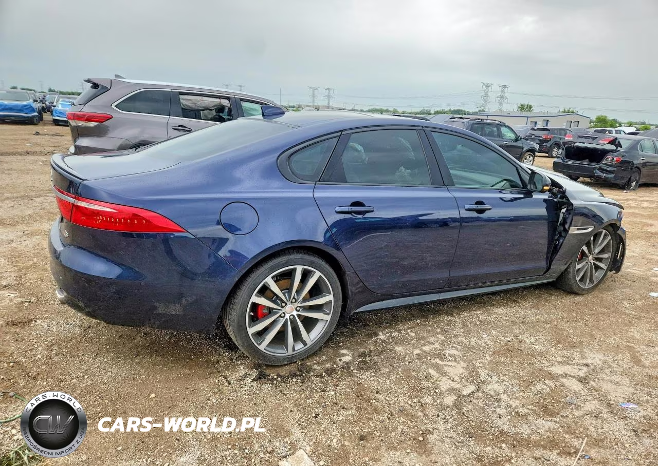 2016 Jaguar Xf S VIN:SAJBG4BV6GCY07458 - 3
