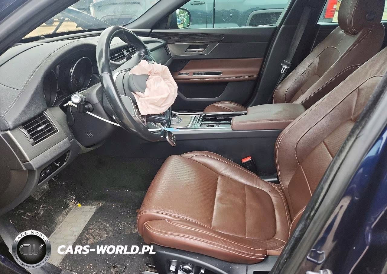 2016 Jaguar Xf S VIN:SAJBG4BV6GCY07458 - 7