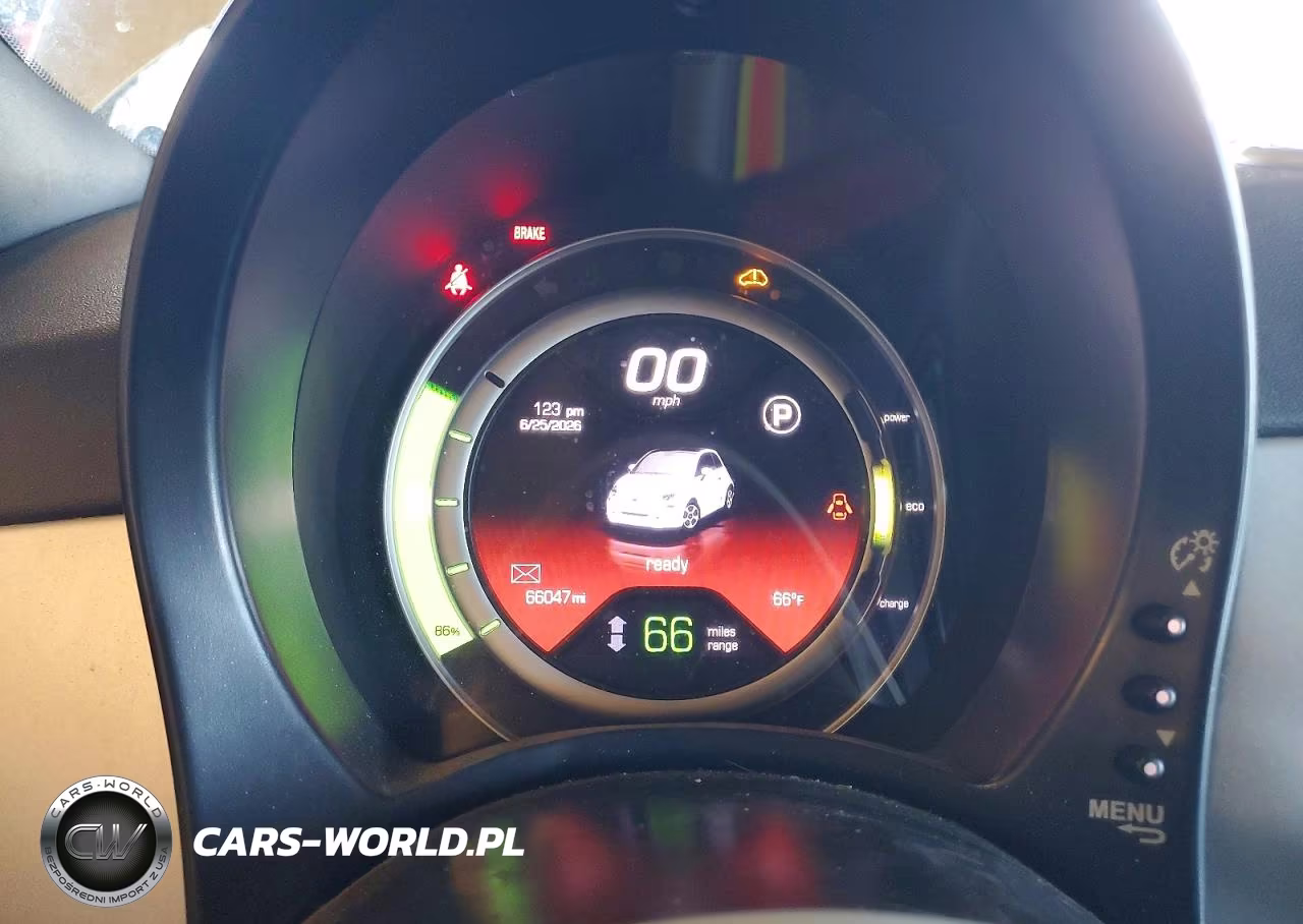 2014 Fiat 500 Electric VIN:3C3CFFGEXET294506 - 9