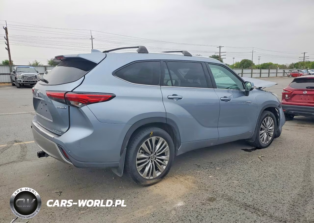2021 Toyota Highlander Hybrid Platinum VIN:5TDEBRCH1MS020332 - 3