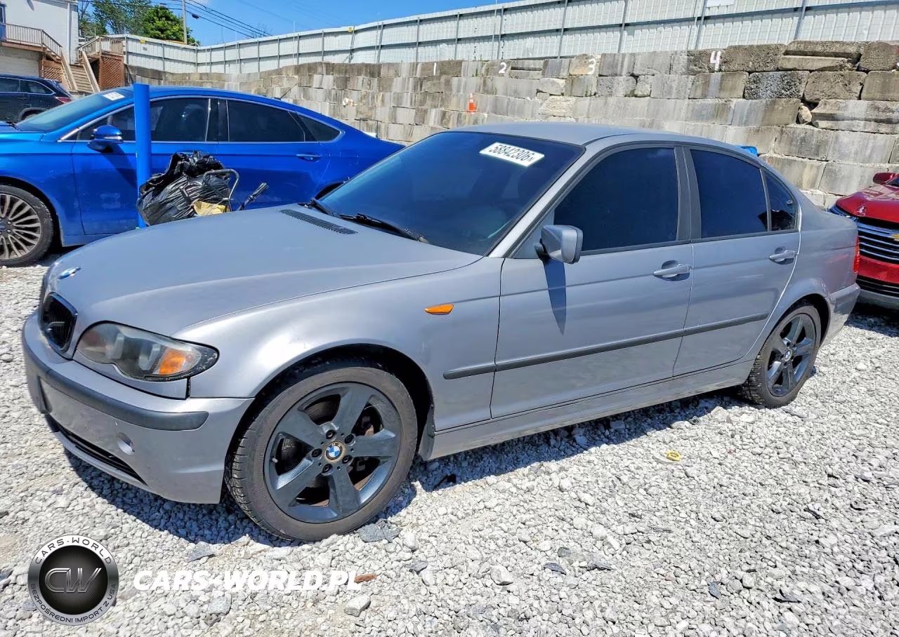 2004 BMW 325 Xi