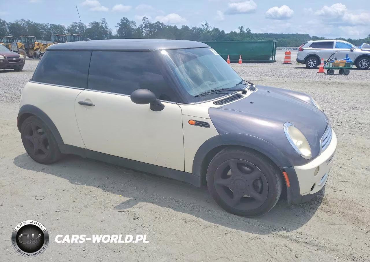 2006 Mini Cooper VIN:WMWRC33566TK17614 - 4