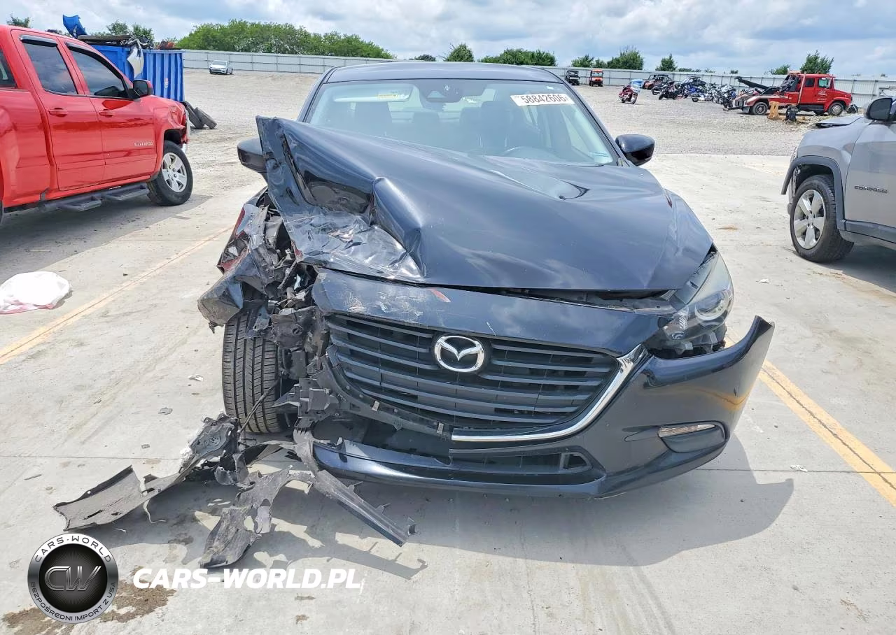 2018 Mazda 3 Touring VIN:3MZBN1V3XJM204254 - 5