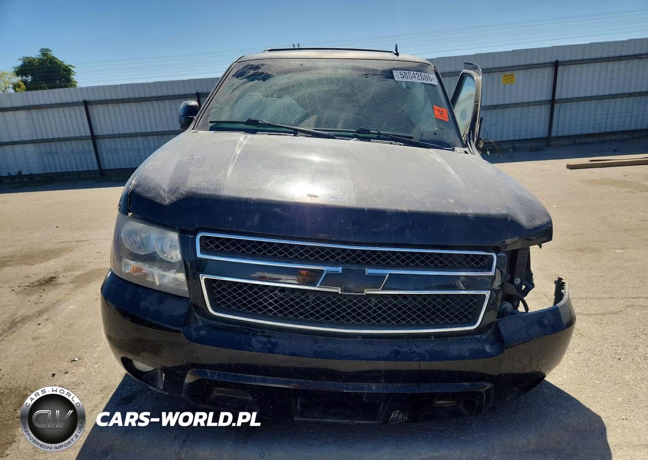 2013 Chevrolet Suburban C1500 Lt VIN:1GNSCJE09DR279505 - 5