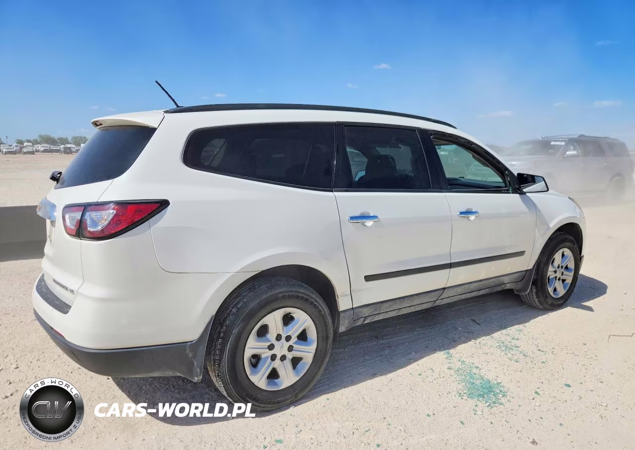 2015 Chevrolet Traverse Ls VIN:1GNKRFKD4FJ307134 - 3