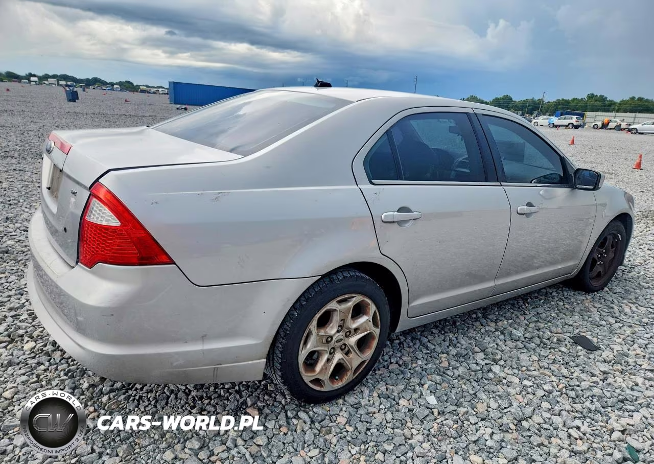 2011 Ford Fusion Se VIN:3FAHP0HA8BR132007 - 3