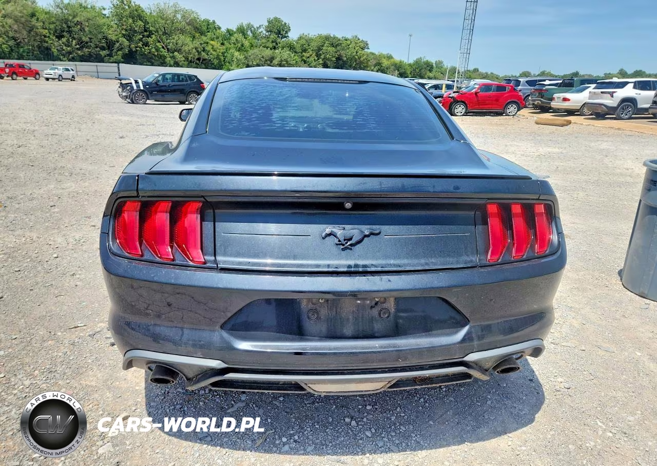 2018 Ford Mustang VIN:1FA6P8TH7J5135623 - 6