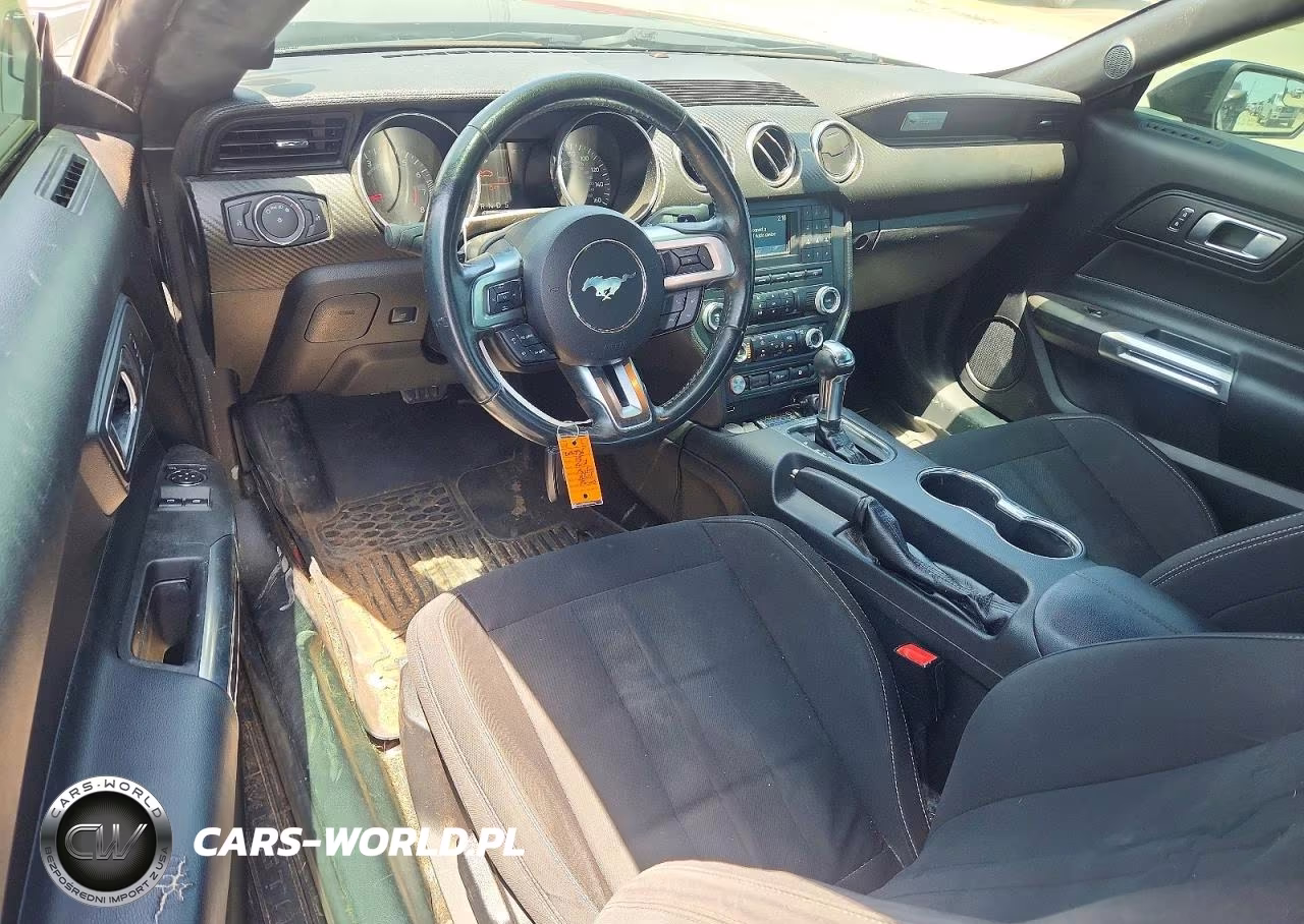 2018 Ford Mustang VIN:1FA6P8TH7J5135623 - 8