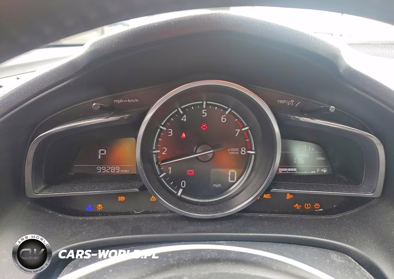 2018 Mazda 3 Grand Touring VIN:3MZBN1W35JM159559 - 9