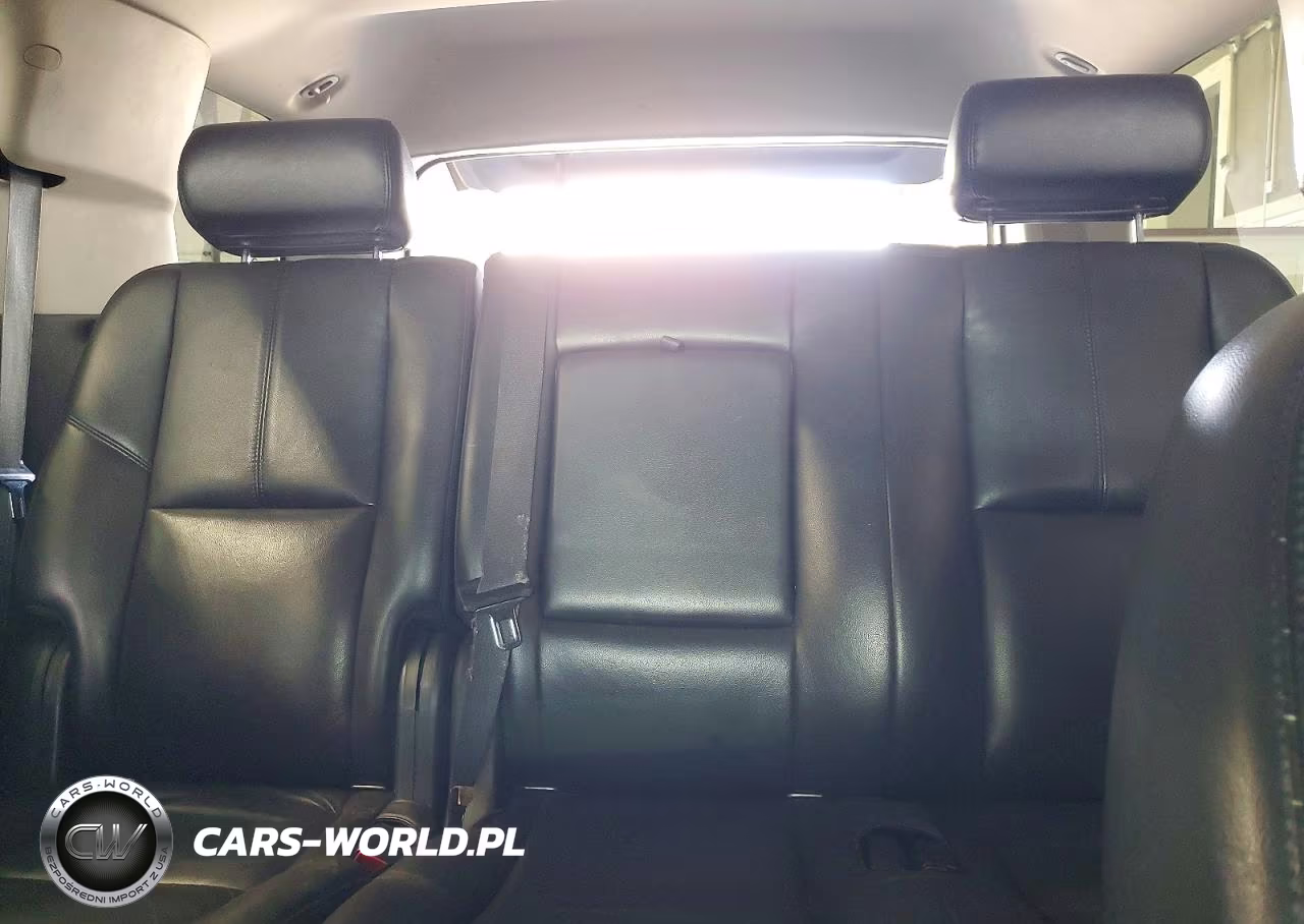 2010 Chevrolet Tahoe K1500 Lt VIN:1GNUKBE01AR287546 - 10
