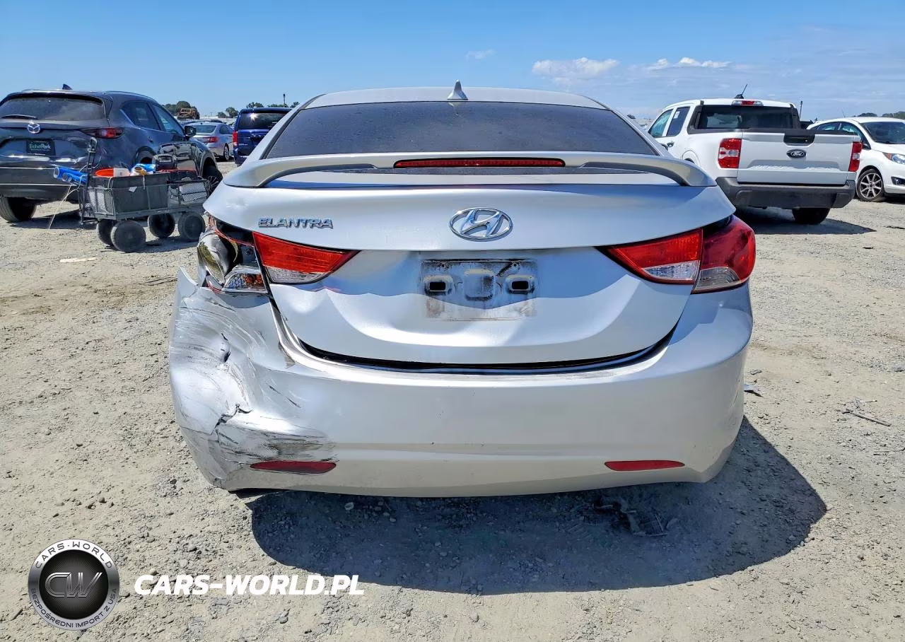 2013 Hyundai Elantra Gls VIN:KMHDH4AE4DU955907 - 6