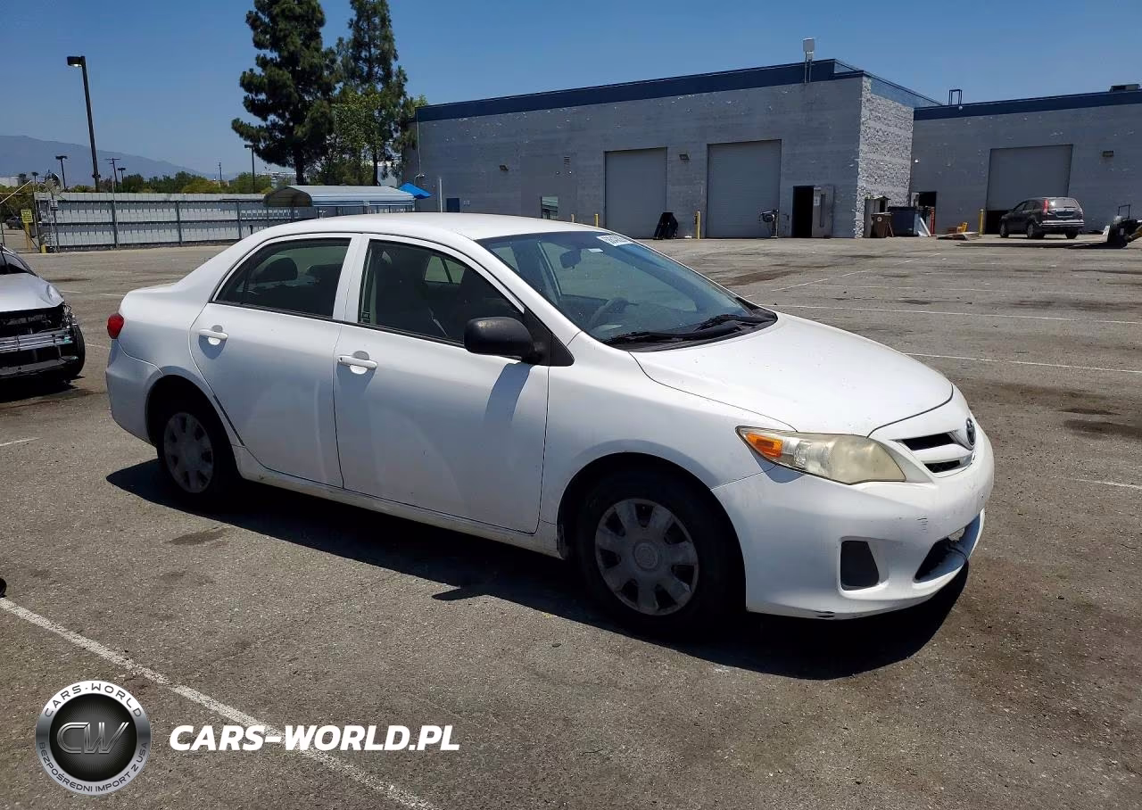2011 Toyota Corolla Base VIN:JTDBU4EE9B9143262 - 4