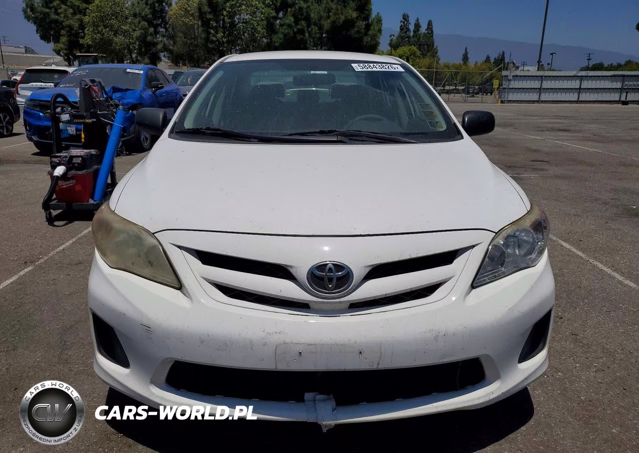 2011 Toyota Corolla Base VIN:JTDBU4EE9B9143262 - 5