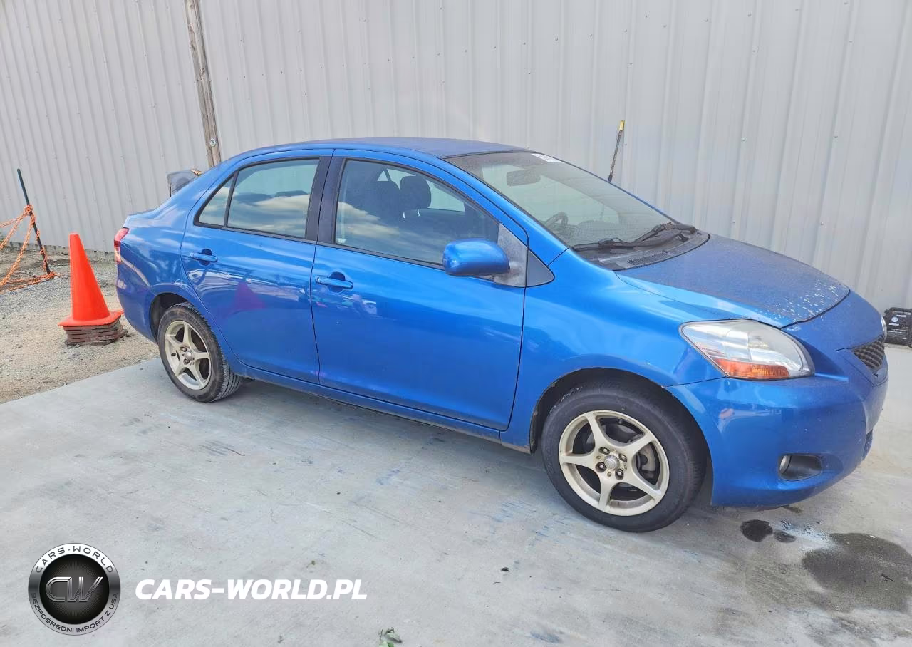 2010 Toyota Yaris Base VIN:JTDBT4K31A4077730 - 4