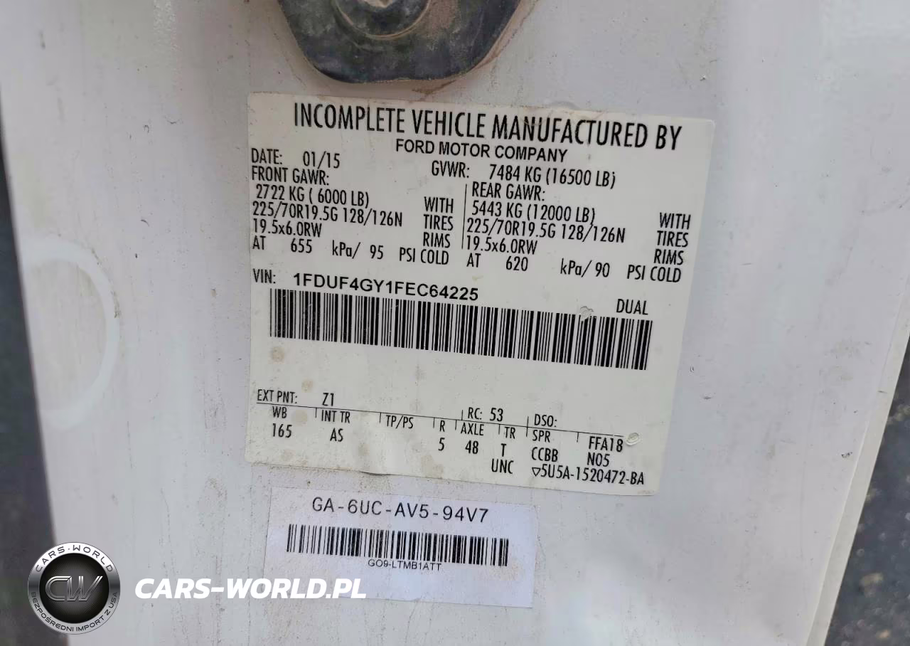 2015 Ford F450 Super Duty Bucket Truck VIN:1FDUF4GY1FEC64225 - 12
