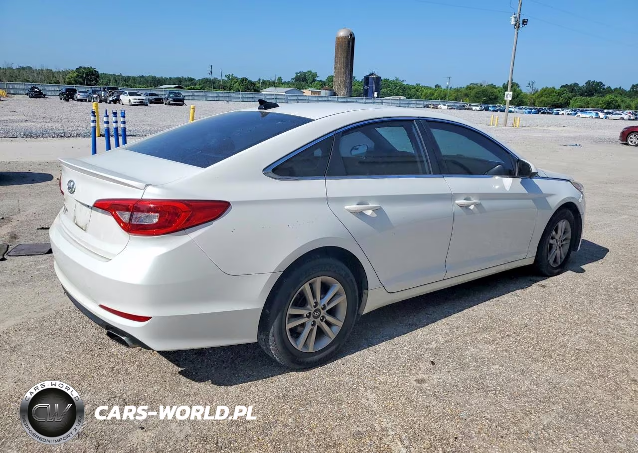 2016 Hyundai Sonata Se VIN:5NPE24AFXGH320272 - 3