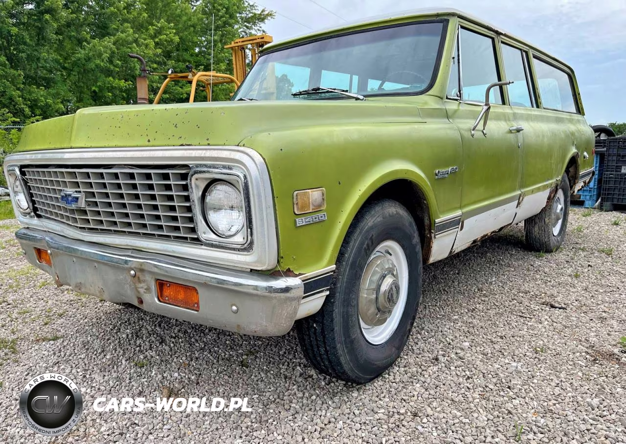 1972 Chevrolet Suburban Custom 20 Deluxe VIN:CCE262F161542 - 2