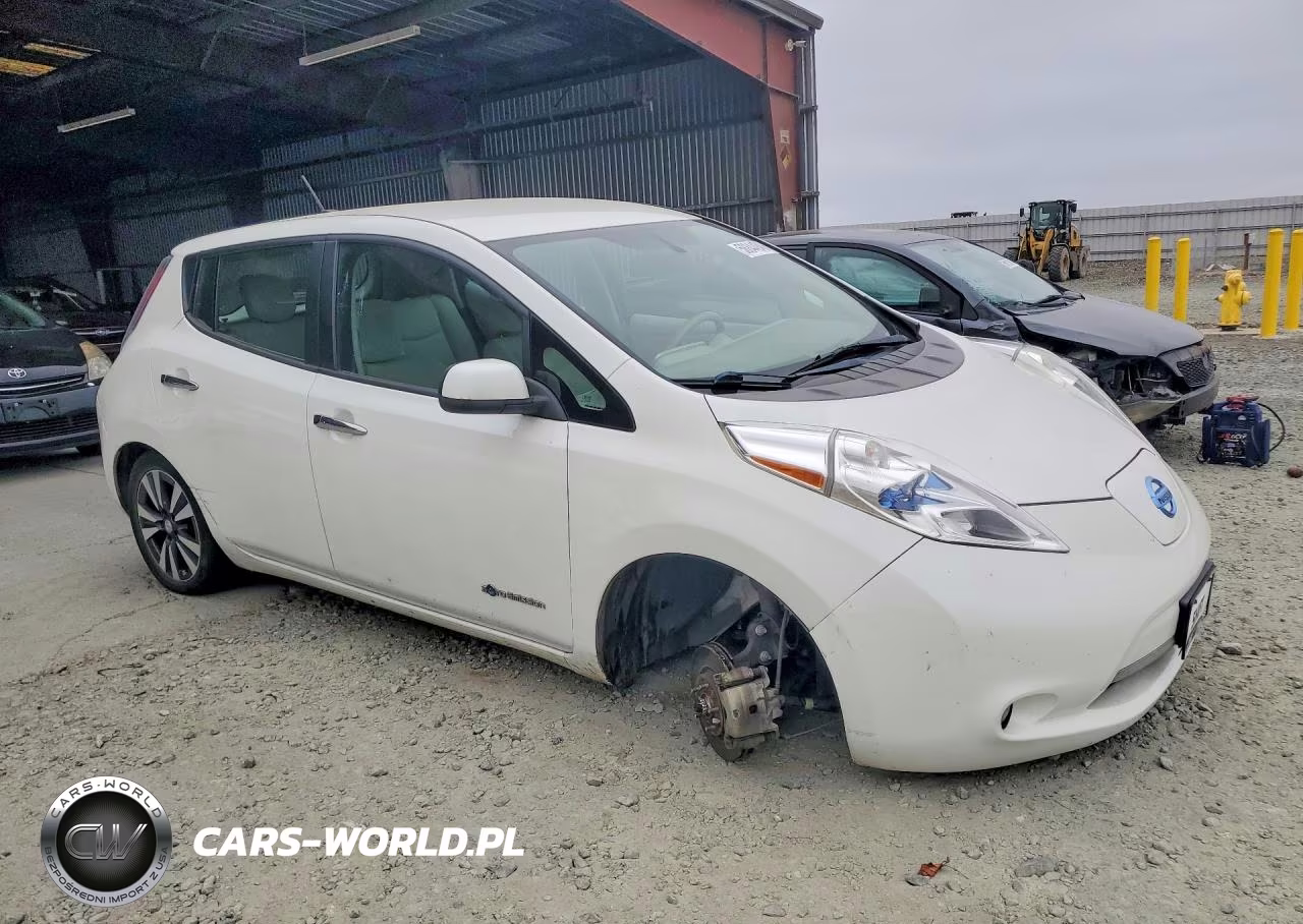 2015 Nissan Leaf S VIN:1N4AZ0CP4FC317005 - 4