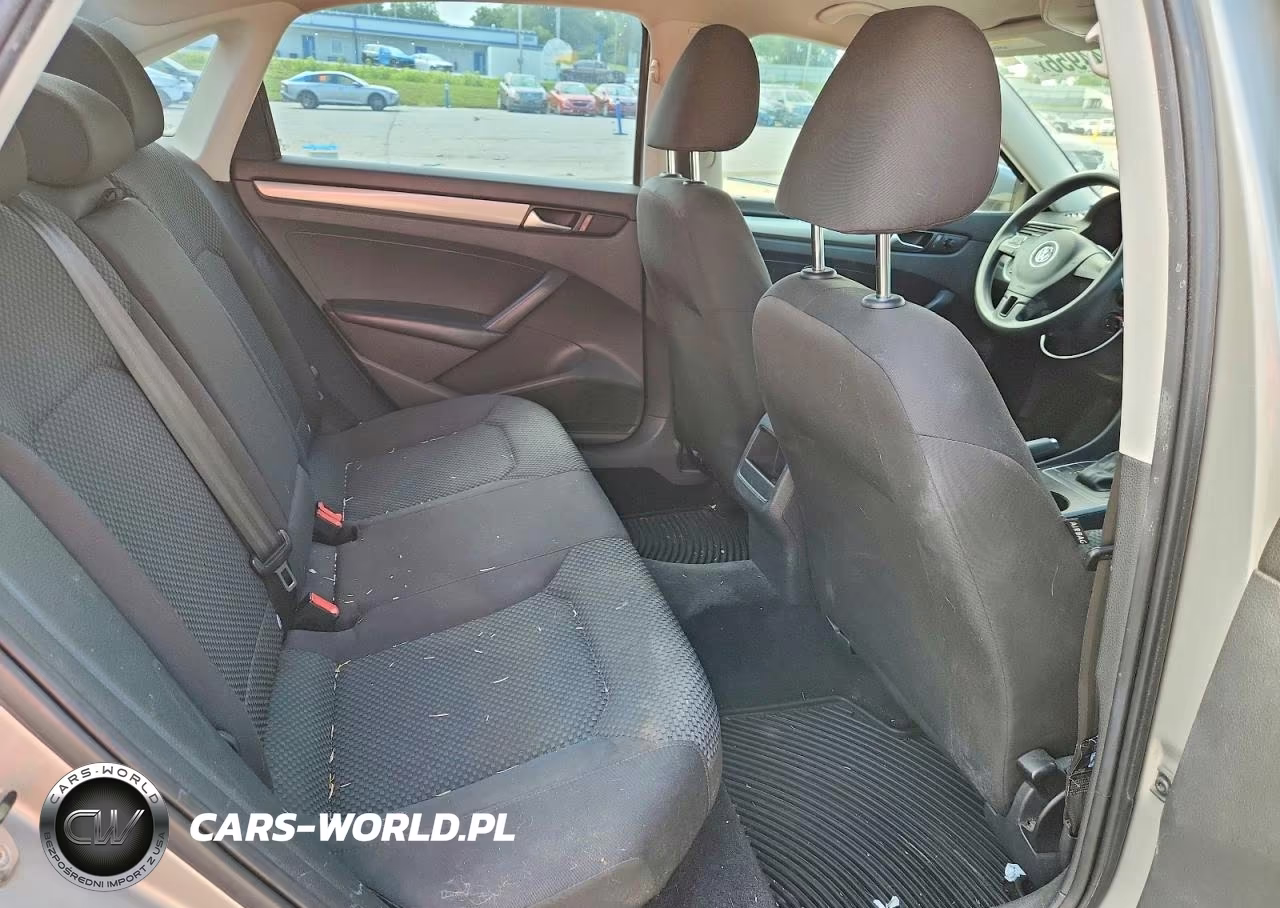 2012 Volkswagen Passat S VIN:1VWAP7A39CC065009 - 10