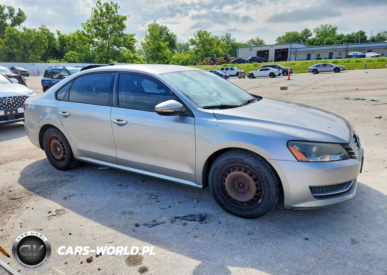 2012 Volkswagen Passat S VIN:1VWAP7A39CC065009 - 4