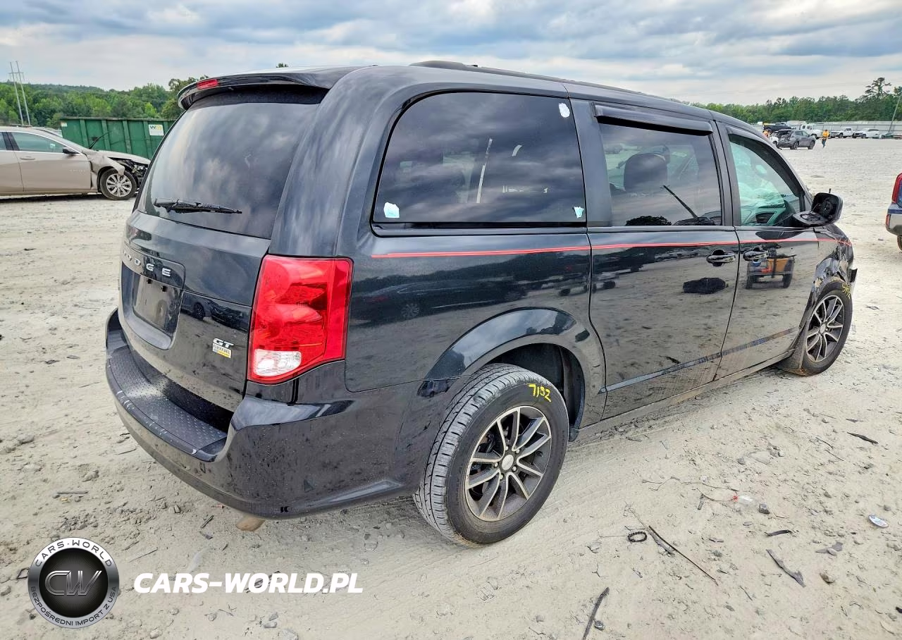 2018 Dodge Grand Caravan Gt VIN:2C4RDGEG6JR201208 - 3