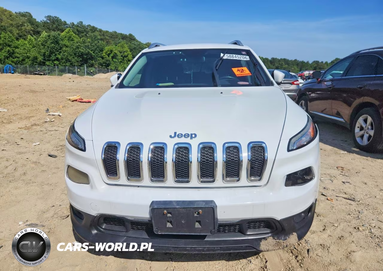 2015 Jeep Cherokee Latitude VIN:1C4PJMCB4FW793194 - 5
