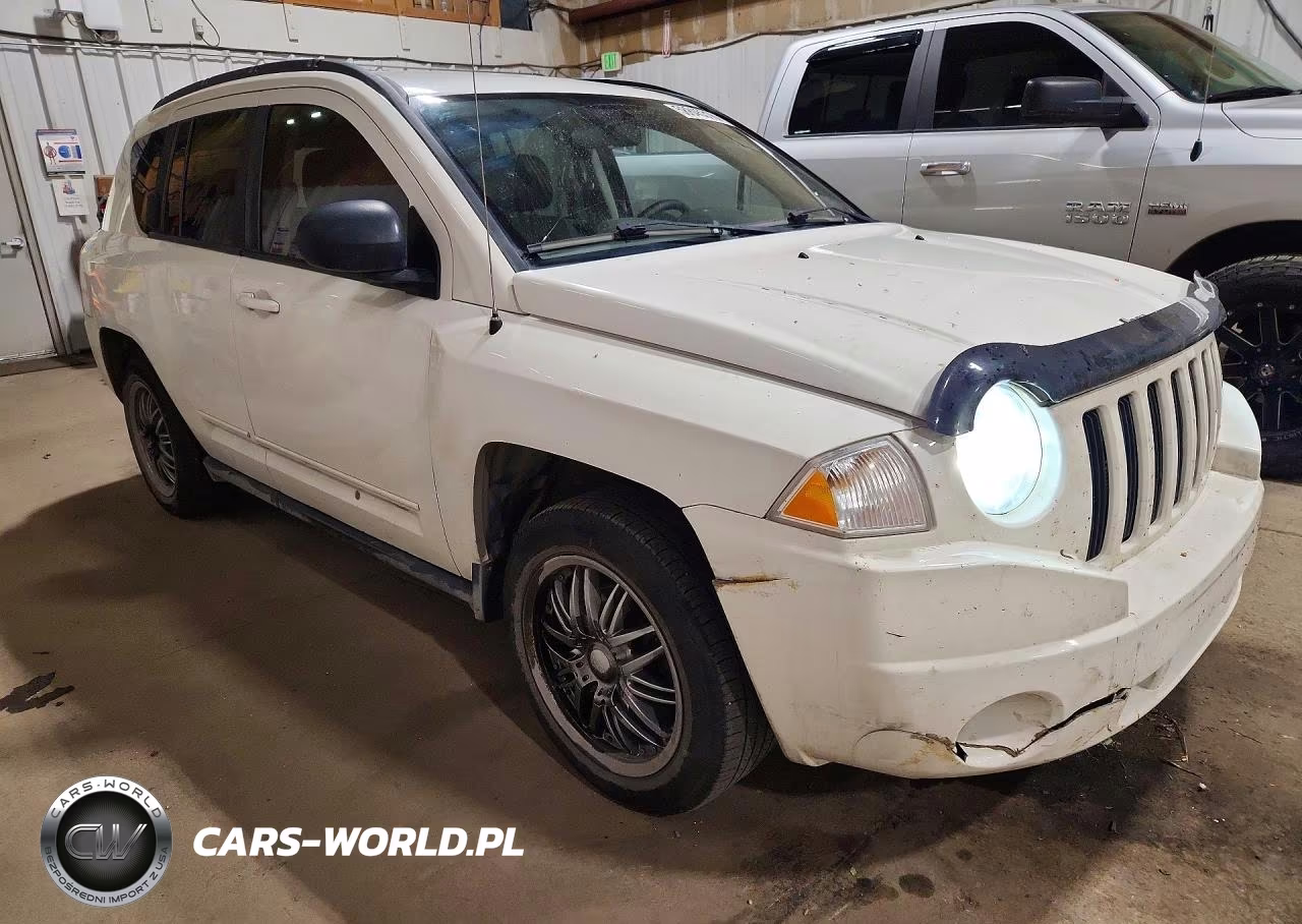2010 Jeep Compass Sport VIN:1J4NT4FA8AD506863 - 4