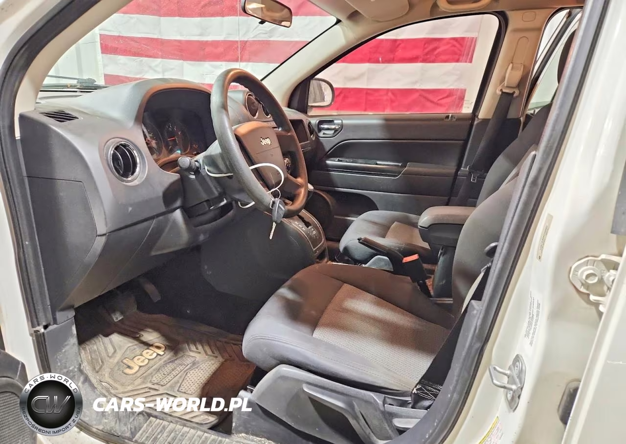 2010 Jeep Compass Sport VIN:1J4NT4FA8AD506863 - 7