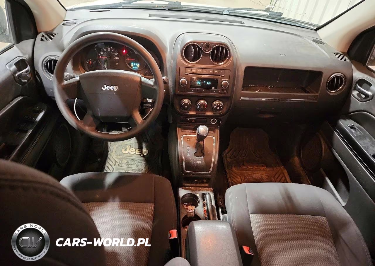 2010 Jeep Compass Sport VIN:1J4NT4FA8AD506863 - 8