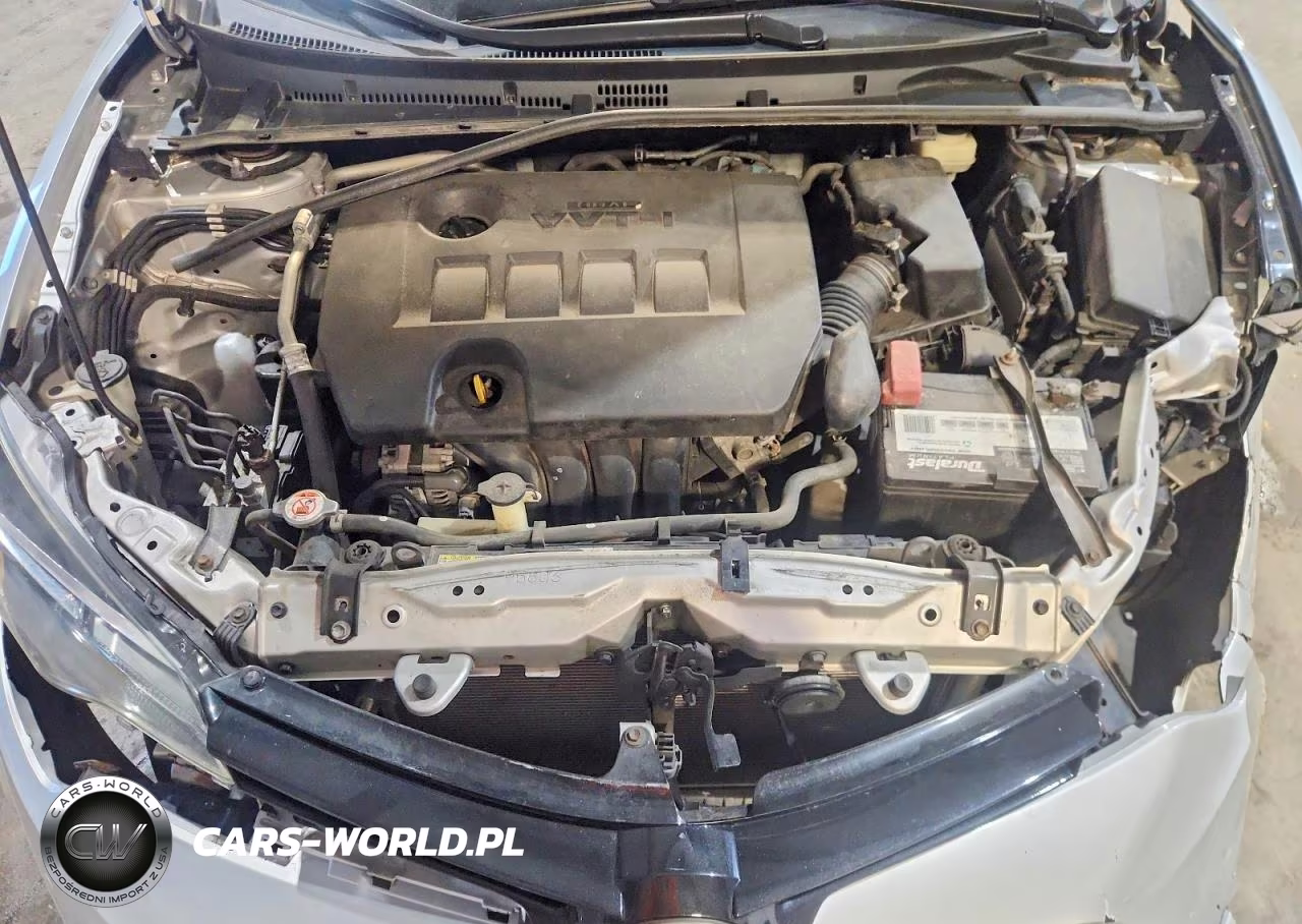 2018 Toyota Corolla Le VIN:2T1BURHE5JC017420 - 11