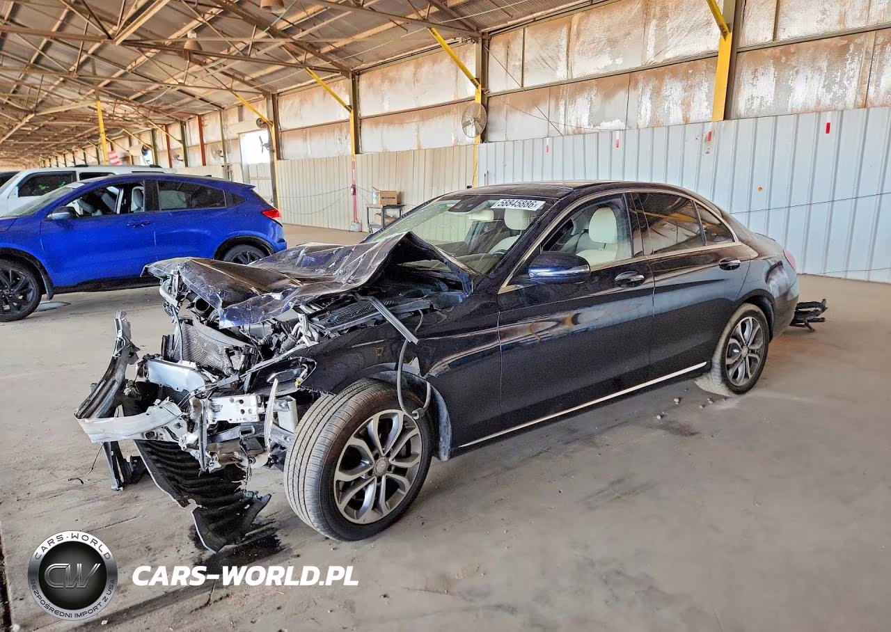2016 Mercedes-Benz C 300 4Matic – zdjęcie 1 z 12